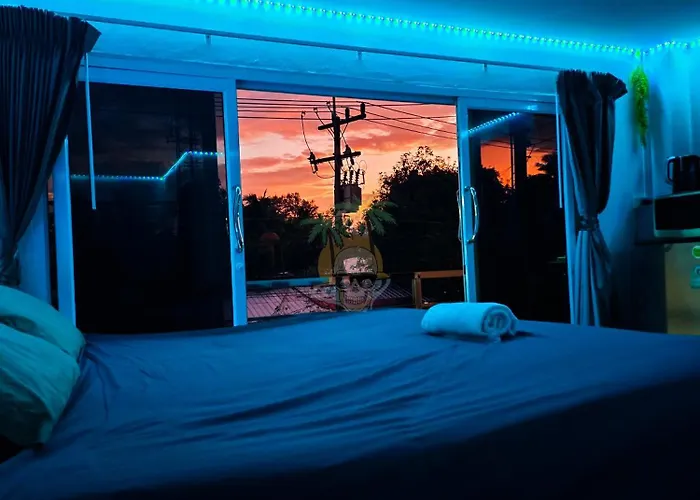 Ink And Travel I Central Stay